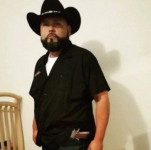 Meet your Posher, Braulio